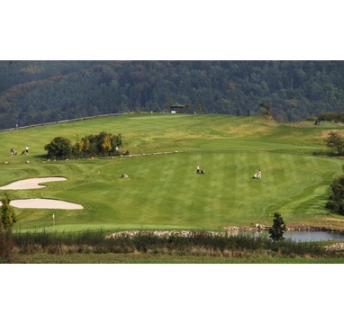 TimeForGolf - Golf Slapy 18 jamek, všední dny